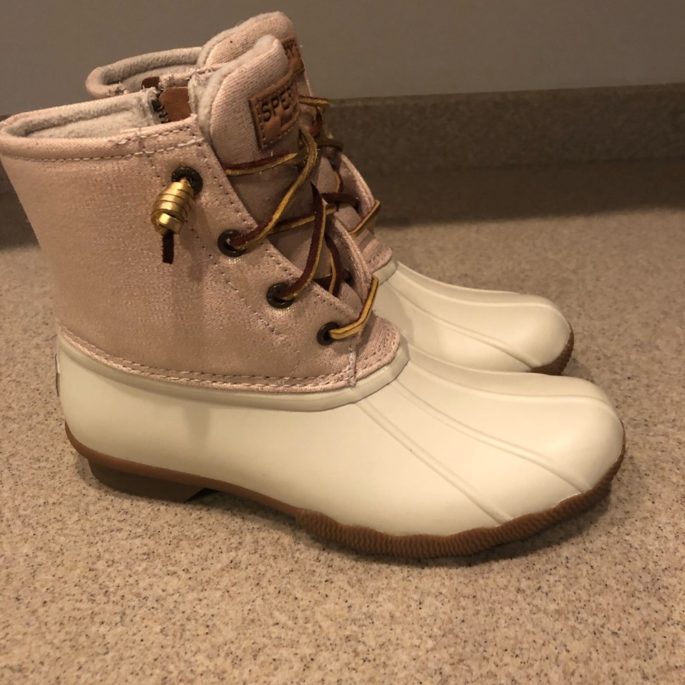 Sperry rain boots
